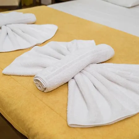 Eleana Hotel